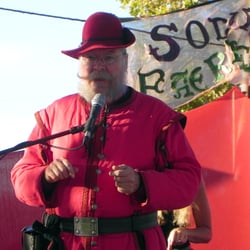 Solvang Faeriefest - True Thomas, telling a story about the merfolk