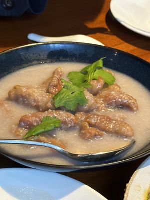 Fujin Tree Taiwanese Cuisine & Champagne (Songshan) by null