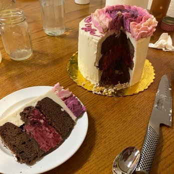 Minx Cakes - Desserts Near Me Minx Cakes - Desserts Near Me