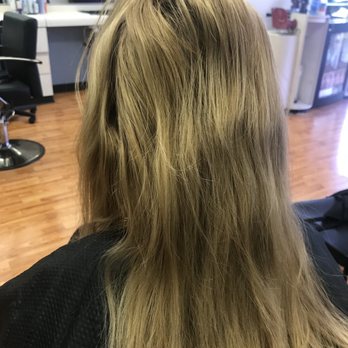 Tony's Salon - Before - brass/orange/green - Hair Salons Near Me - Houston, Texas Tony's Salon - Before - brass/orange/green - Hair Salons Near Me - Houston, Texas