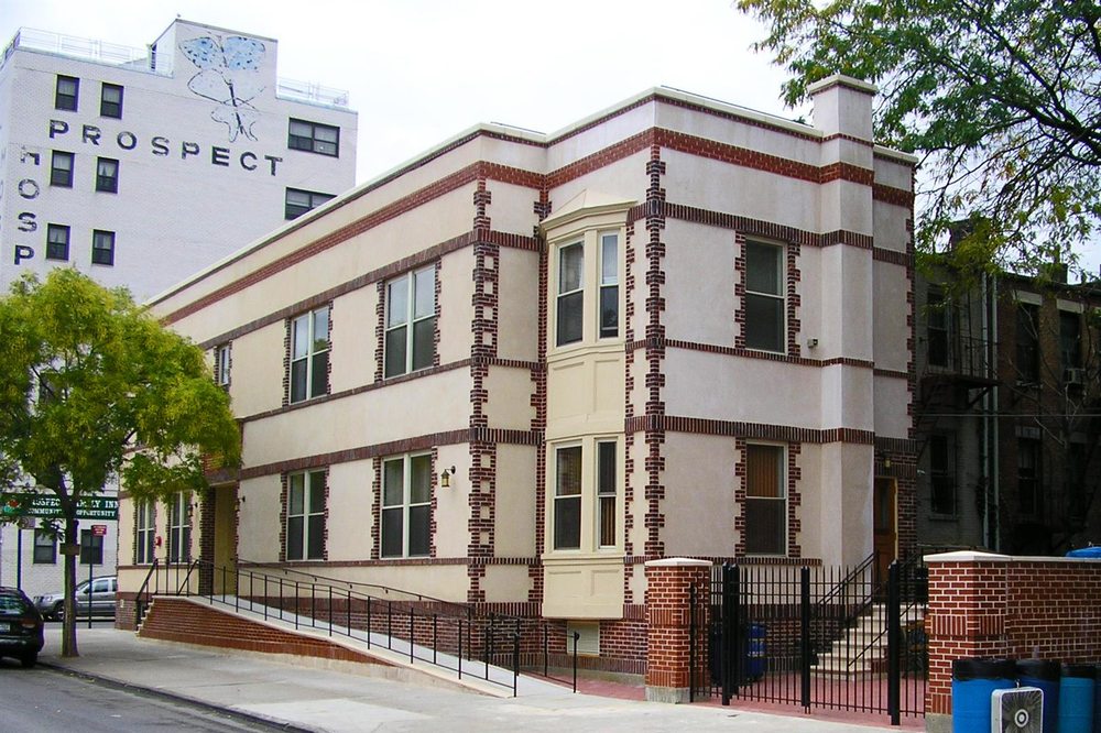 Slide of G-Net Maintenance Services