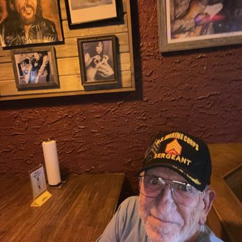 Mosey's - Gil Heroux. - Pizza Near Me - Panama City, Florida Mosey's - Gil Heroux. - Pizza Near Me - Panama City, Florida