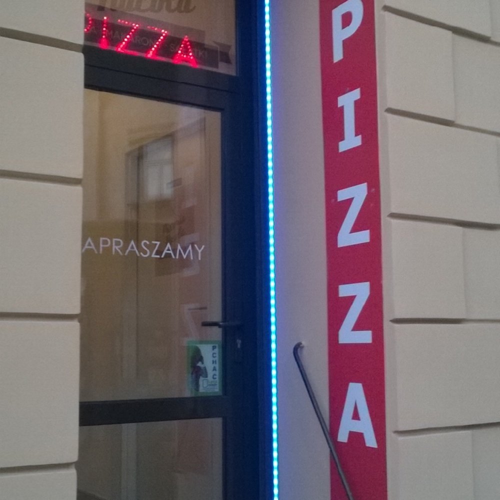 Pizzeria Rucola - Italian Near Me - Kraków, Massachusetts