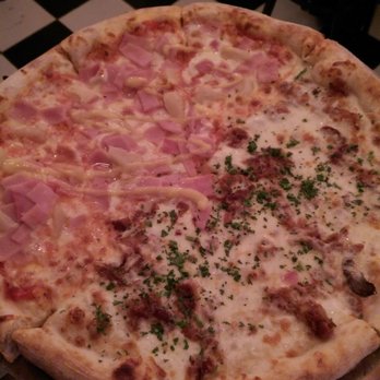 Pirilo - Half hawaiian, half carbonara. - Italian Near Me - San Juan, Puerto Rico Pirilo - Half hawaiian, half carbonara. - Italian Near Me - San Juan, Puerto Rico