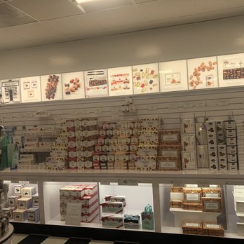 See's Candies - Chocolatiers & Shops Near Me - Menifee, California