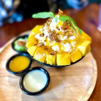 U :Dessert Story - Mango Sticky Rice Bingsoo - Desserts Near Me - Berkeley, California