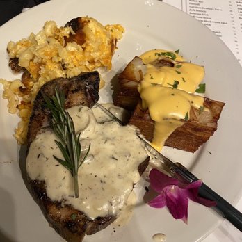 Salt Bar and Table - Pork chop with Mac n cheese - Bars Near Me - Bradenton Beach, Florida