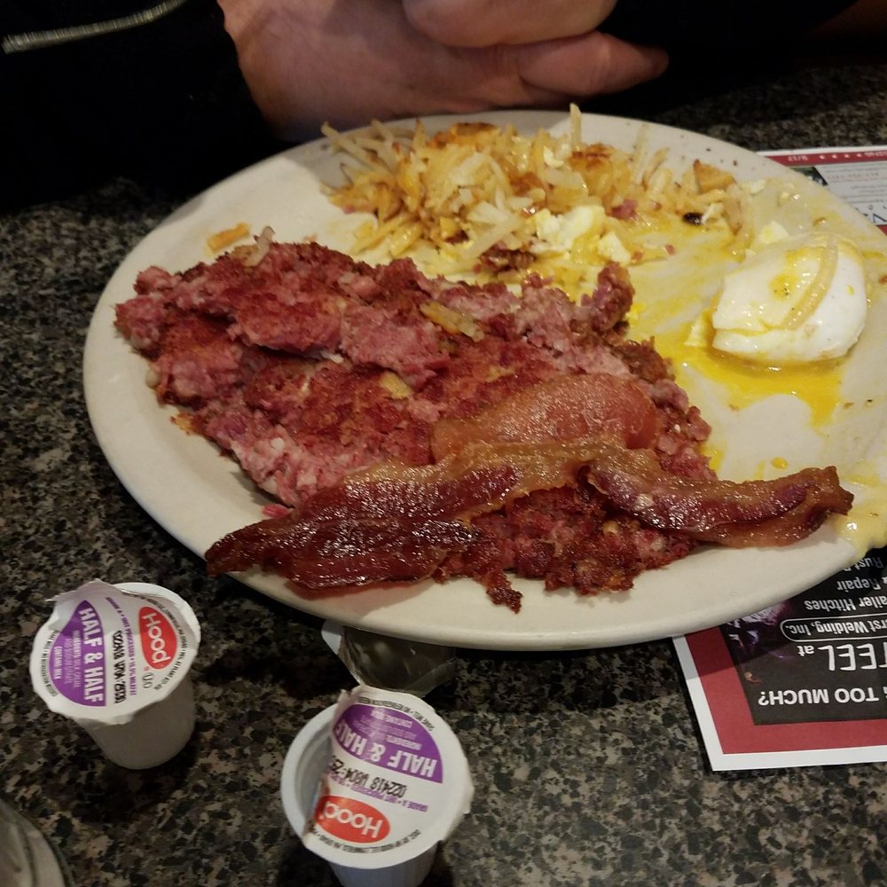 The Stables Restaurant - Super Hash - Breakfast & Brunch Near Me - Hadley, Massachusetts The Stables Restaurant - Super Hash - Breakfast & Brunch Near Me - Hadley, Massachusetts
