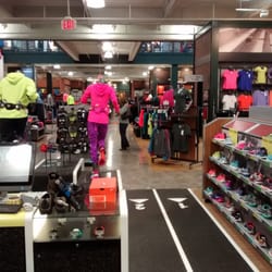 DICK'S Sporting Goods
