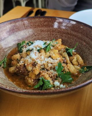 Hoogan et Beaufort by null