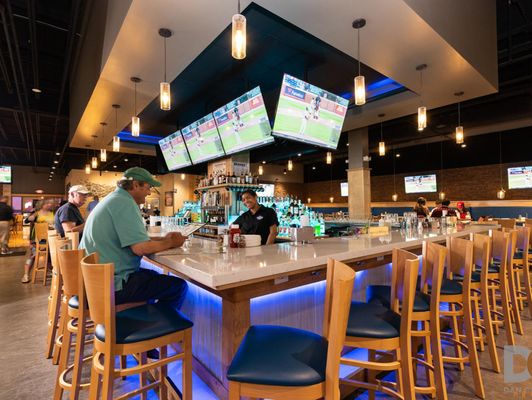 Ryan's Ten Pin Eatery & Arcade by null