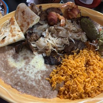 Cielito Lindo - Shrimp plate - Seafood Near Me - Albuquerque, New Mexico
