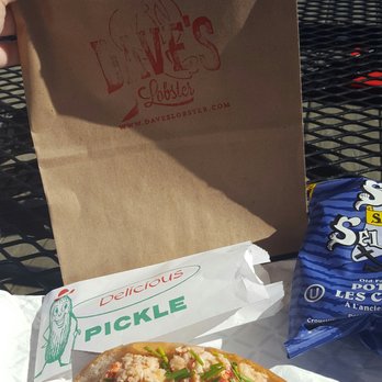 Dave's Lobster - Fancy lobster roll - Seafood Near Me - Halifax, Nova Scotia