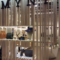 Mynt - Mynt en centro comercial Anec Blau