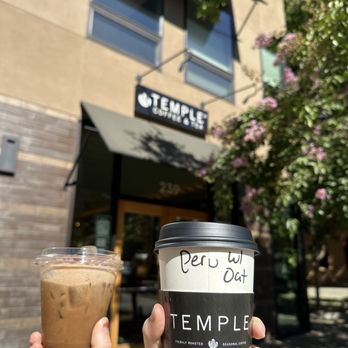 Temple Coffee - Daydream(left) Peru pourover w/oatmilk(right) - Coffee & Tea Near Me - Davis, California Temple Coffee - Daydream(left) Peru pourover w/oatmilk(right) - Coffee & Tea Near Me - Davis, California