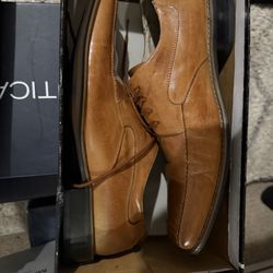 The 4th Basement - Shoes for sale