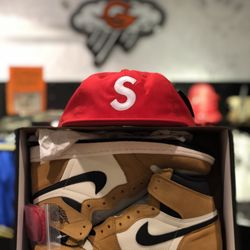 GrailStorm - Plenty of Streetwear, sneakers and matching outfits.