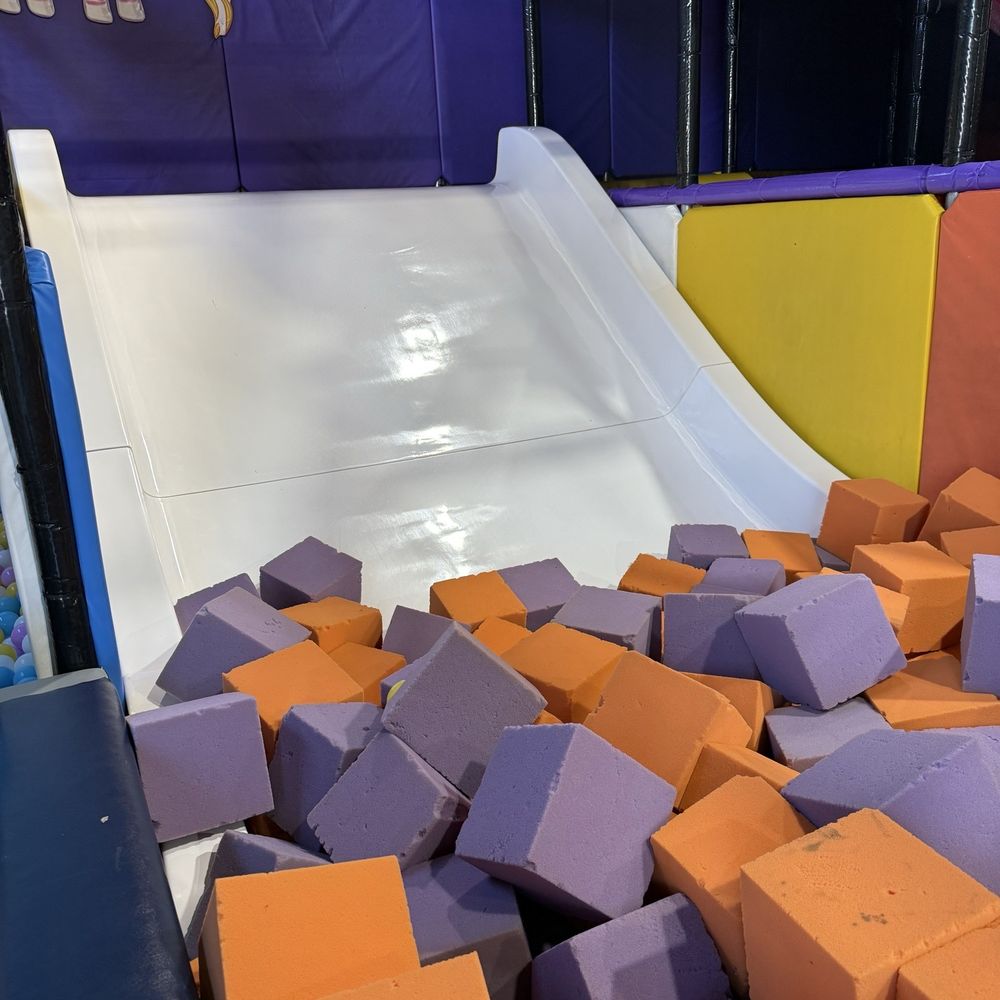 Liggle Land - Foam pit. My granddaughter had a great time playing in it! - Virtual Reality Centers Near Me - Tigard, Oregon Liggle Land - Foam pit. My granddaughter had a great time playing in it! - Virtual Reality Centers Near Me - Tigard, Oregon