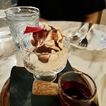 NaKorn - Semifreddo - Thai Near Me - Evanston, Illinois