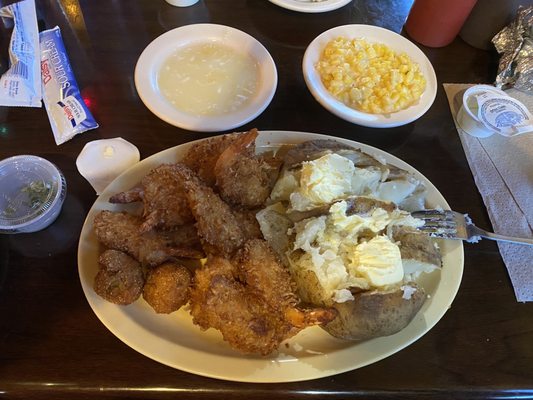 Dowds Catfish & BBQ by null