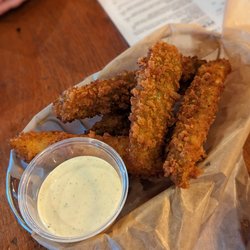 Perrin Brewing Company - FRIED PICKLE SPEARS
-
Hand battered panko crusted pickle spears, jalapeño ranch- March 2023