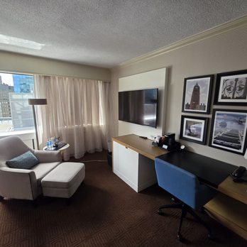 Sheraton Ottawa Hotel - King Rm 3 - Hotels Near Me - Ottawa, Ontario Sheraton Ottawa Hotel - King Rm 3 - Hotels Near Me - Ottawa, Ontario