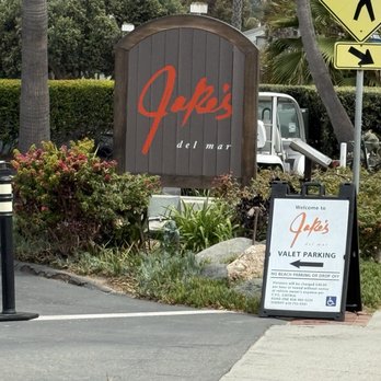 Jake's - Entrance - New American Near Me - Del Mar, California
