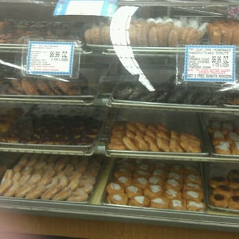 Bommarito Bakery - Bakeries Near Me - Saint Clair Shores, Michigan