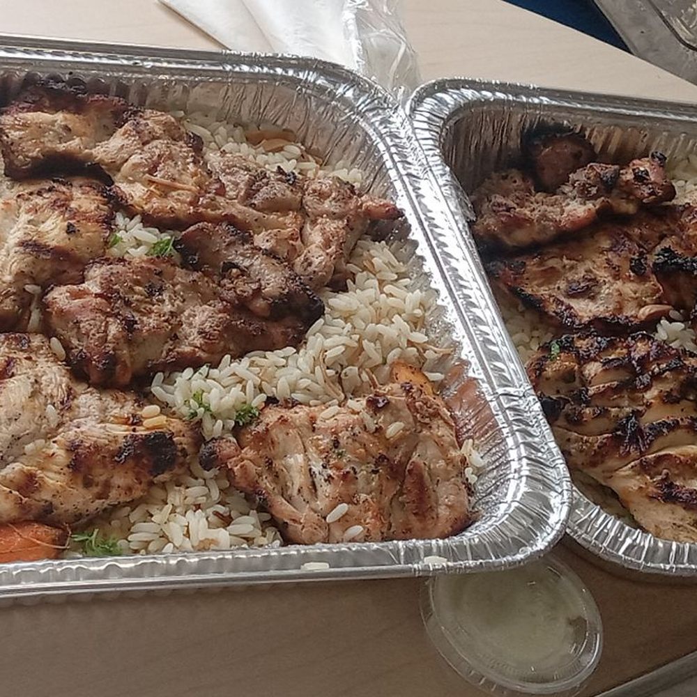 La Shish - Deboned chicken and rice - Middle Eastern Near Me - Dearborn, Michigan La Shish - Deboned chicken and rice - Middle Eastern Near Me - Dearborn, Michigan