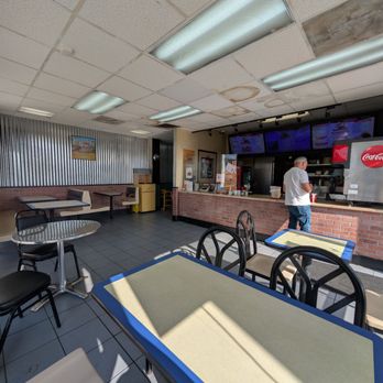 Ernie's Burgers - Interior - Burgers Near Me - Alhambra, California Ernie's Burgers - Interior - Burgers Near Me - Alhambra, California