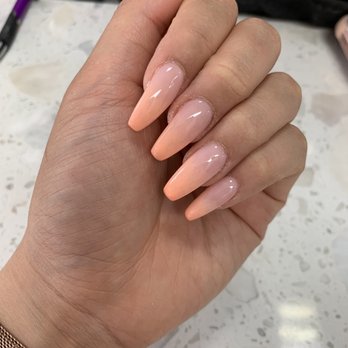 MC Prime Nails Studio - Ombré nails - Nail Salons Near Me - Brooklyn, New York MC Prime Nails Studio - Ombré nails - Nail Salons Near Me - Brooklyn, New York