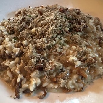 Jedediah Hawkins Inn - Mushroom and black truffle risotto. Outstandingly tasty. - Hotels Near Me - Jamesport, New York