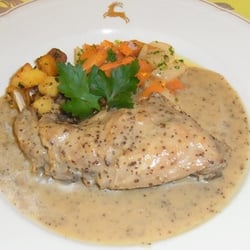 Goldner Hirsch