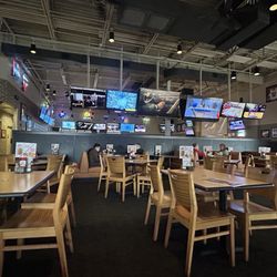 Buffalo Wild Wings - Inside