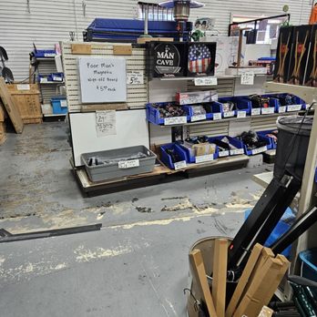 Mr. Stuff Warehouse - Poor man magnetic - Discount Store Near Me - Northridge, California