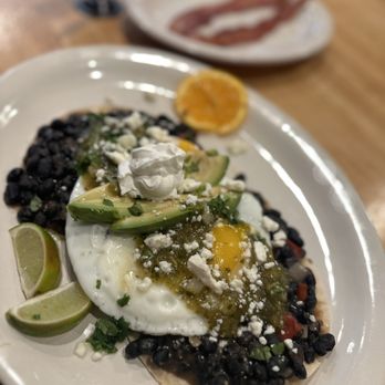 The Place on South Pine - Huevos Rancheros - Cafes Near Me - Nevada City, California The Place on South Pine - Huevos Rancheros - Cafes Near Me - Nevada City, California