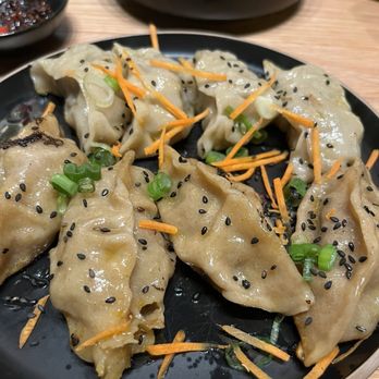 Potsticker - Potsticker Duet - top 4 are Cilantro Pork, bottom 4 are Beef and Carrot. - Asian Fusion Near Me - Saint Paul, Minnesota
