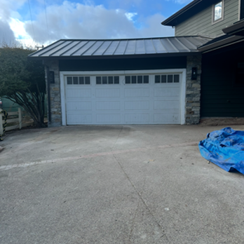 Golden Touch-Up - Before - Refinishing Services Near Me - Santa Clara, California Golden Touch-Up - Before - Refinishing Services Near Me - Santa Clara, California