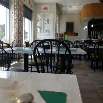 La Brûlerie - Salle manger - Bistros Near Me - Lac-Megantic, Quebec La Brûlerie - Salle manger - Bistros Near Me - Lac-Megantic, Quebec