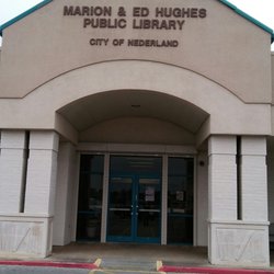 Marion & Ed Hughes Public Library - Enterance