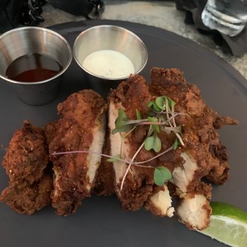 Le Chick - Fried Chicken - Cocktail Bars Near Me - Miami, Florida Le Chick - Fried Chicken - Cocktail Bars Near Me - Miami, Florida