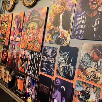 The Vintage Cafe - Hollywood decor - Salad Near Me - Frankfort, Indiana
