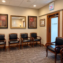 Chicago Hair Institute - Office Reception | Chicago Hair Institute | Oakbrook Terrace, IL