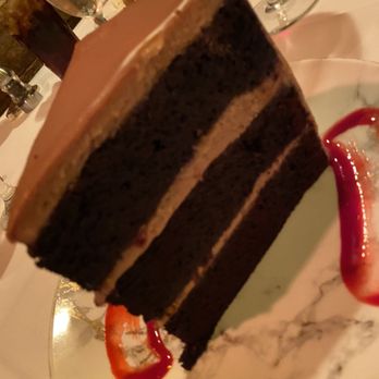 Carlo & Johnny - Chocolate cake - Steakhouses Near Me - Cincinnati, Ohio