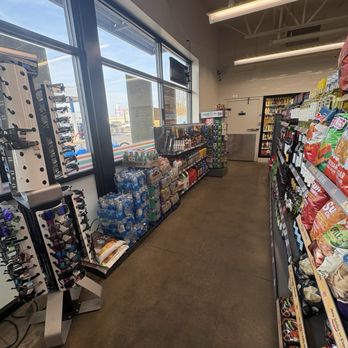 7-Eleven - Beverages - Gas Stations Near Me - Melrose Park, Illinois