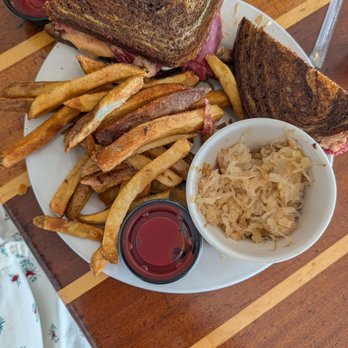 Libby's of Lexington - Reuben and fries - Sandwiches Near Me - Lexington, South Carolina Libby's of Lexington - Reuben and fries - Sandwiches Near Me - Lexington, South Carolina