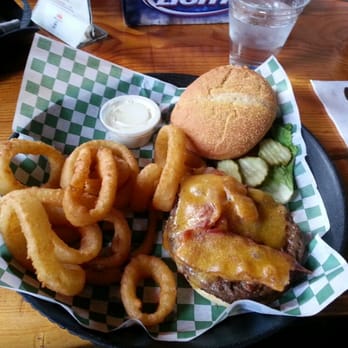 The Brick Saloon - Bacon cheddar burger - Bars Near Me - Roslyn, Washington The Brick Saloon - Bacon cheddar burger - Bars Near Me - Roslyn, Washington