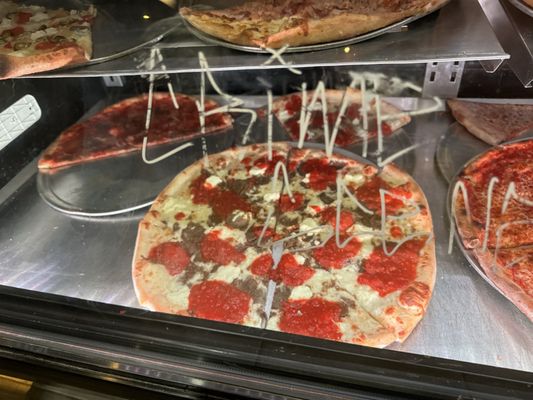 Pizzeria Luigi by null