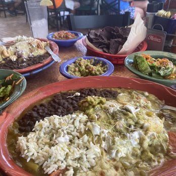 Oscar's Cafe - Chili & sweet onions enchiladas, black beans and rice - Mexican Near Me - Springdale, Utah