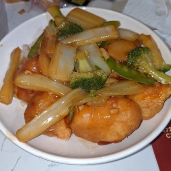 Shanghai Inn - Hong Sue Chicken-flavorless,pass. - Chinese Near Me - Chicago, Illinois Shanghai Inn - Hong Sue Chicken-flavorless,pass. - Chinese Near Me - Chicago, Illinois